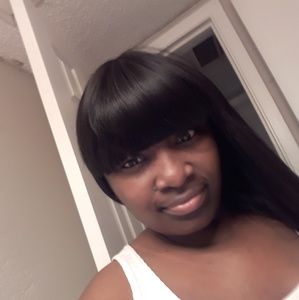 Meet your Posher, Kennietra